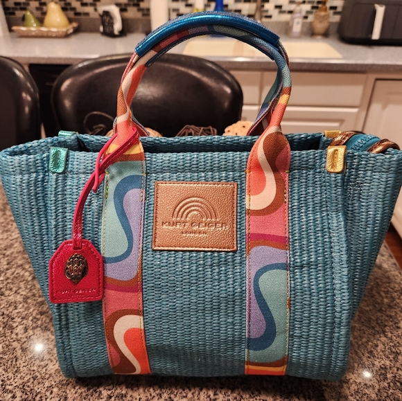 Kurt Geiger Handbags - Kurt Geiger Small Southbank Tote/Crossbody